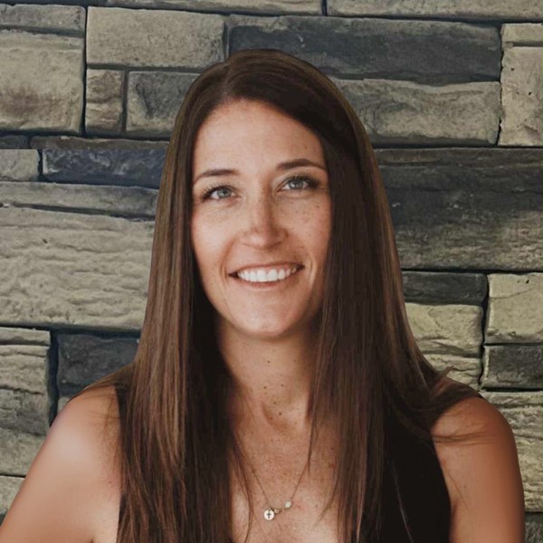Dr. Kamri Best, optometrist and founder of 20/20 Revenue Solutions